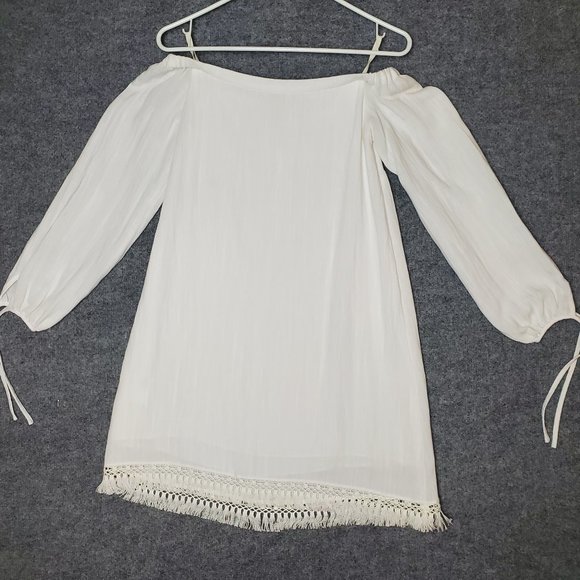 Lilly Pulitzer 25150 Adira Sz 2XS White Off Shoulder Wrist Ties Fringe Dress A20 - Picture 2 of 5